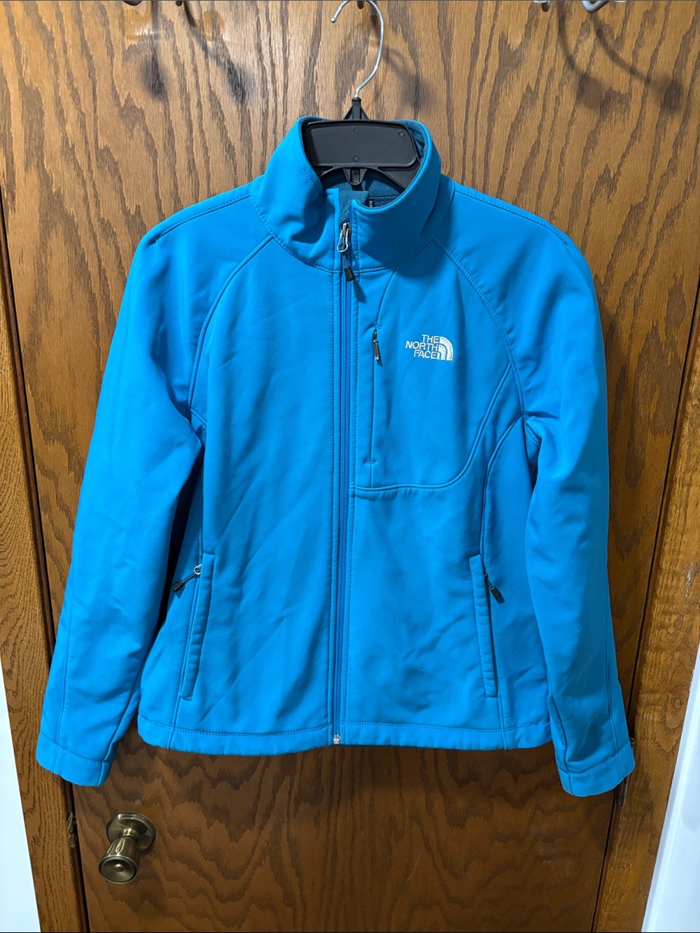 The North Face 2013 Women's Bright Blue Softshell Utility Jacket Medium